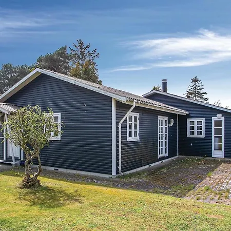 Awesome In Idestrup W/ 3 Bedrooms Feriehus